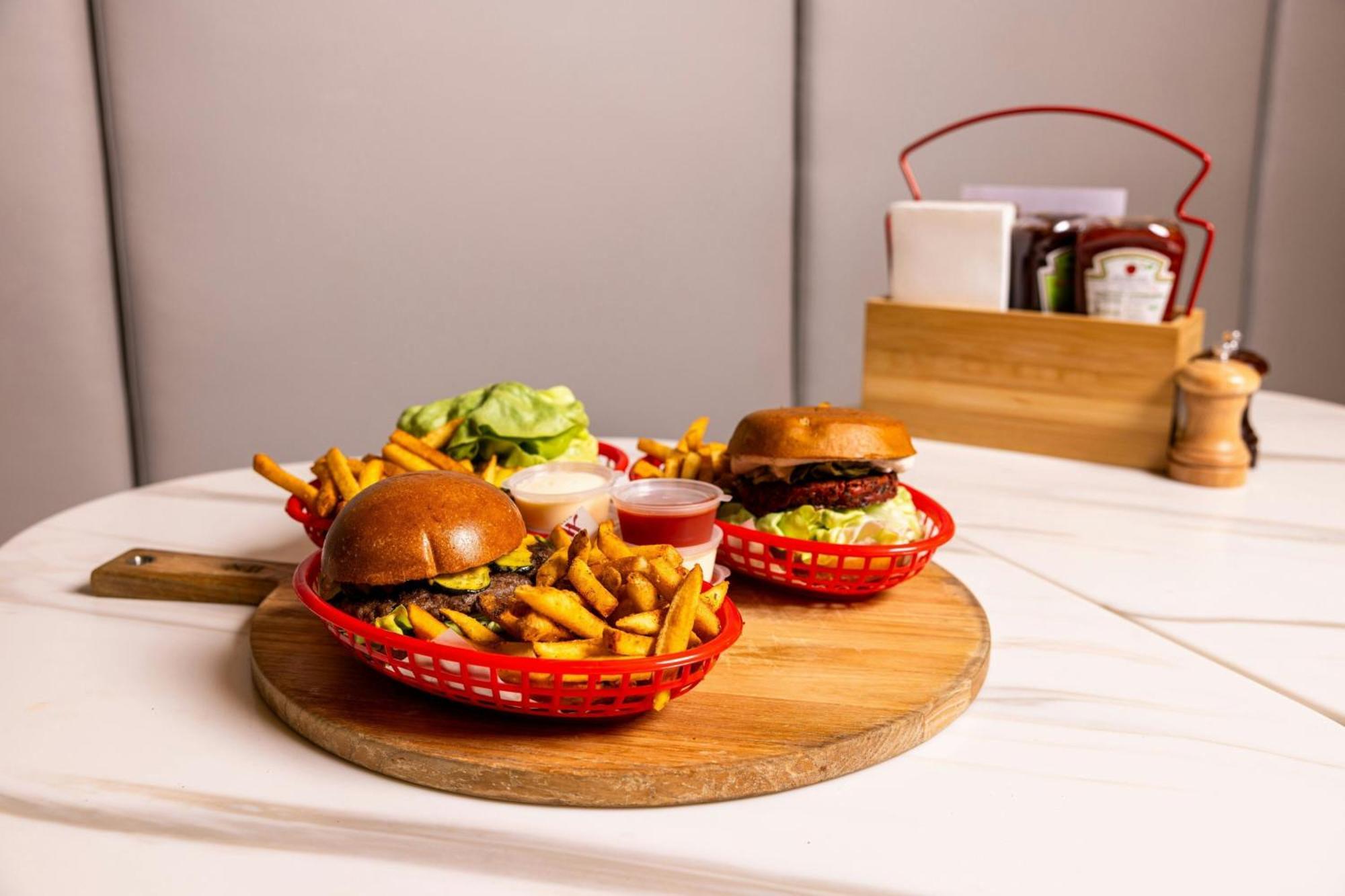 Melbourne Marriott Hotel Docklands — Photos 1